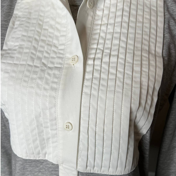 Love Moschino Women's Tuxedo Blouse Size 6 in Gray and White NEW - Picture 2 of 8